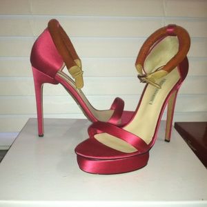 Nicholas Kirkwood Pink Satin Ankle-strap covered Size 8